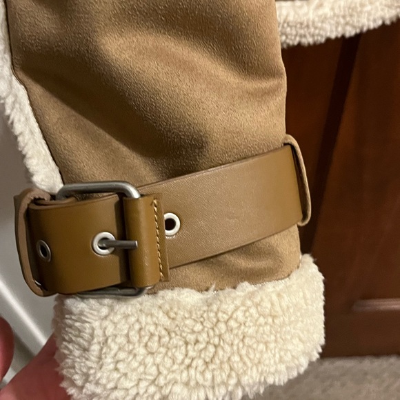 Bomber Jacket - Picture 2 of 6